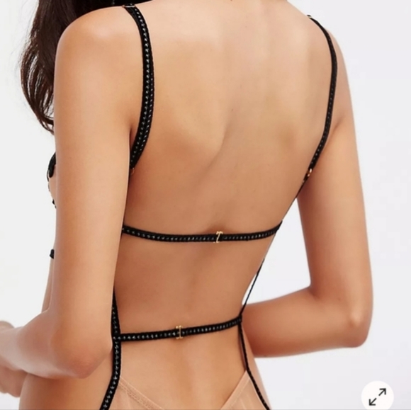 For Love & Lemons Rylee Rose Velvet Bodysuit - Picture 8 of 8